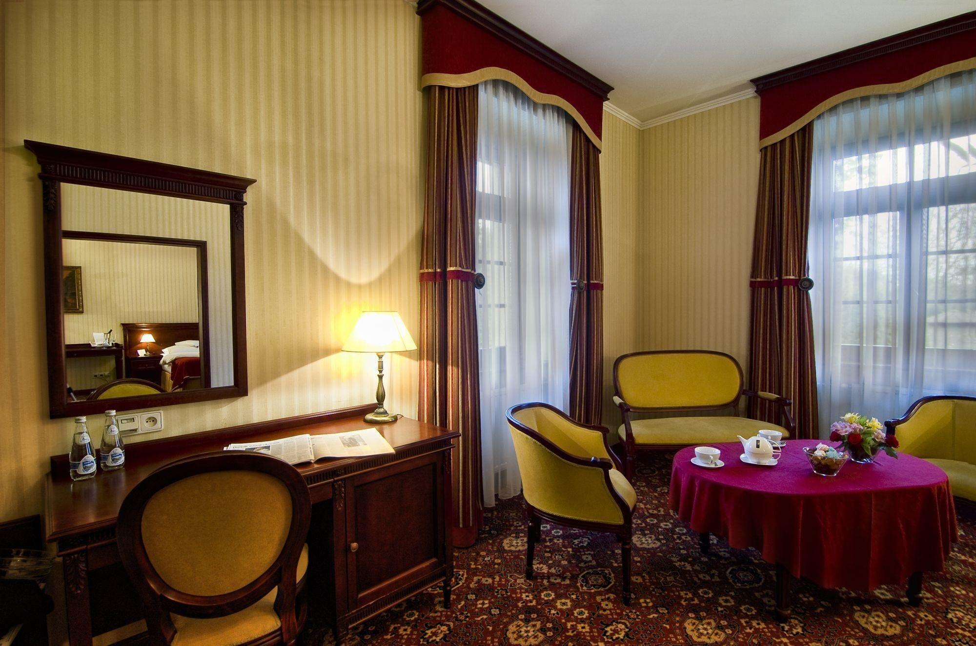 Turowka Hotel & Spa Величка Екстериор снимка