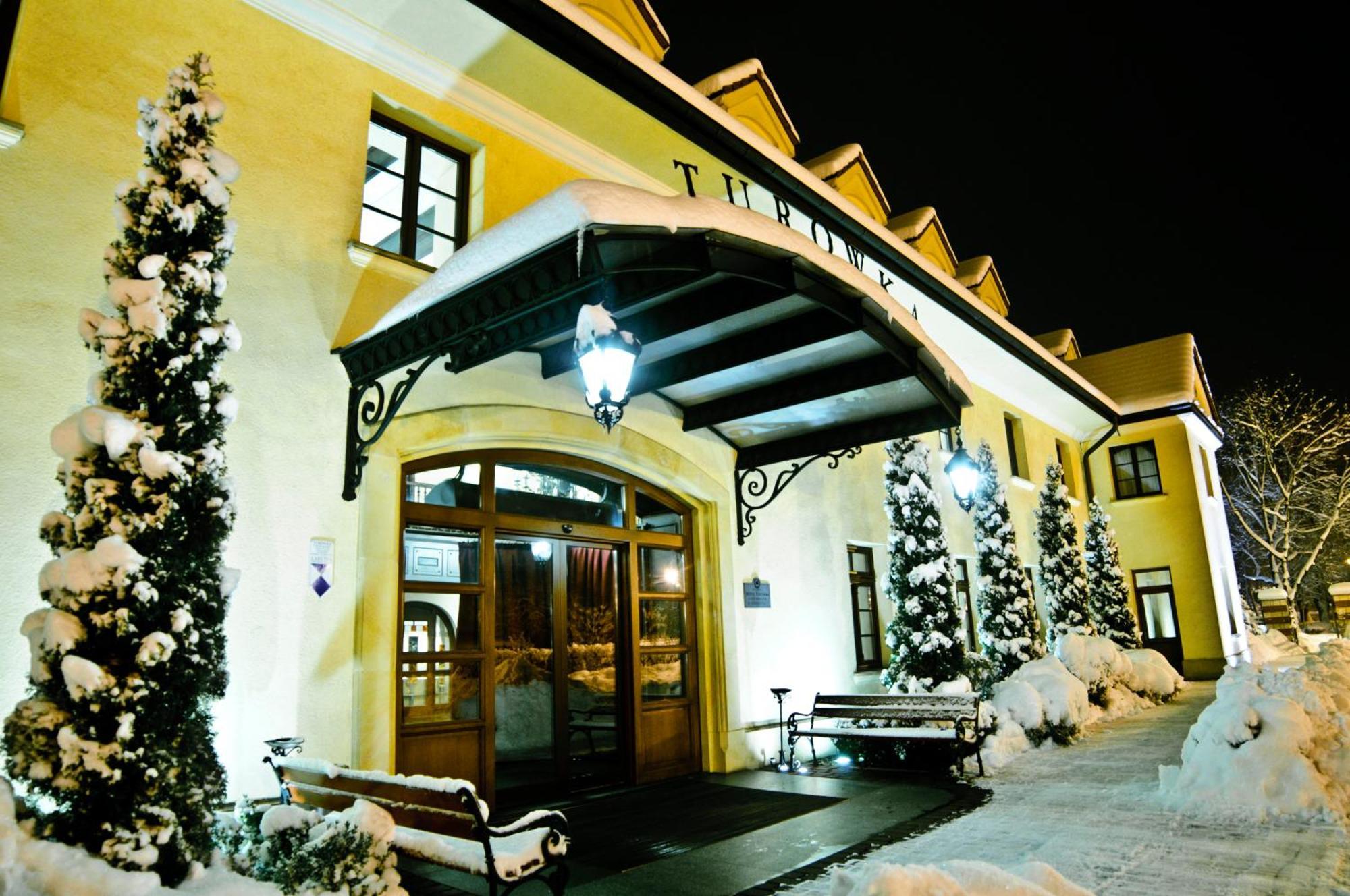 Turowka Hotel & Spa Величка Екстериор снимка