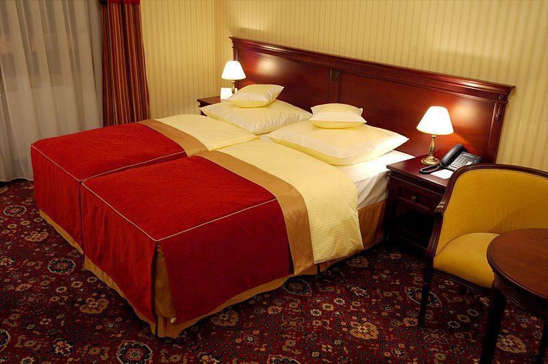 Turowka Hotel & Spa Величка Екстериор снимка